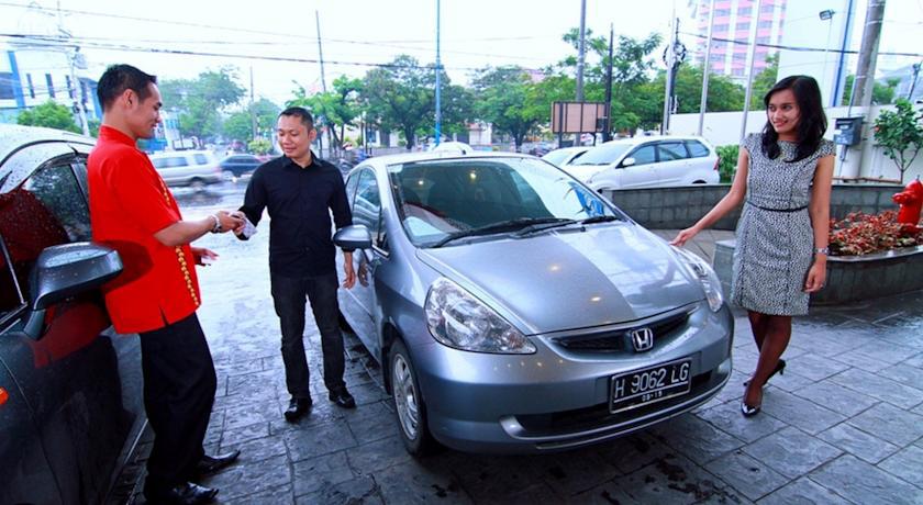 @Hom Semarang Simpang Lima Hotel Exterior photo